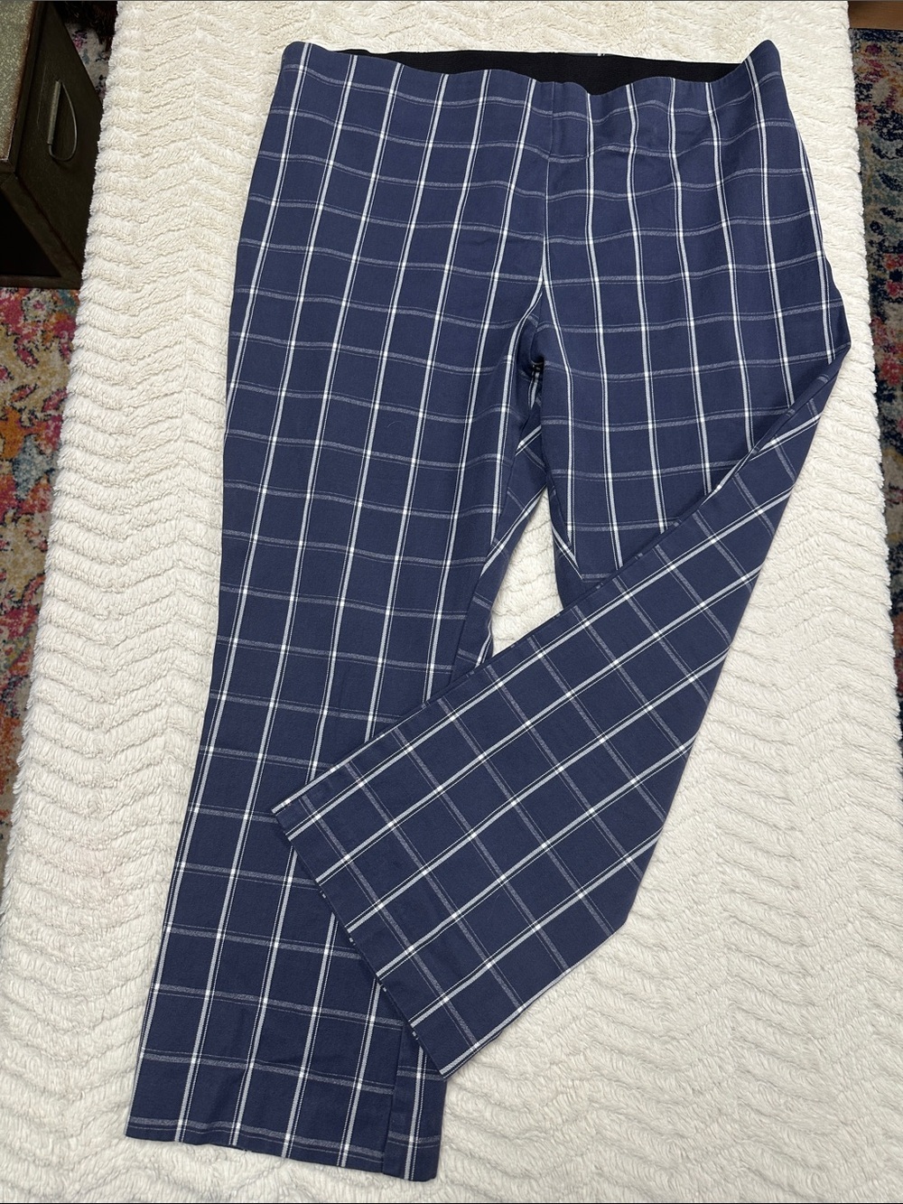 A new day plaid navy & white plaid stretchy side zip ankle pants, 16